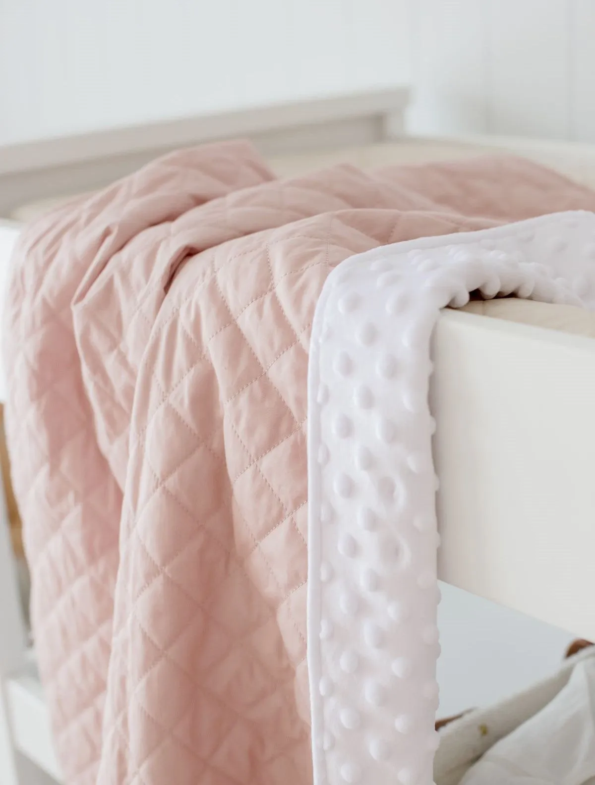 Bambella Designs Quilted Snuggle Blanket - Lullaby Pink