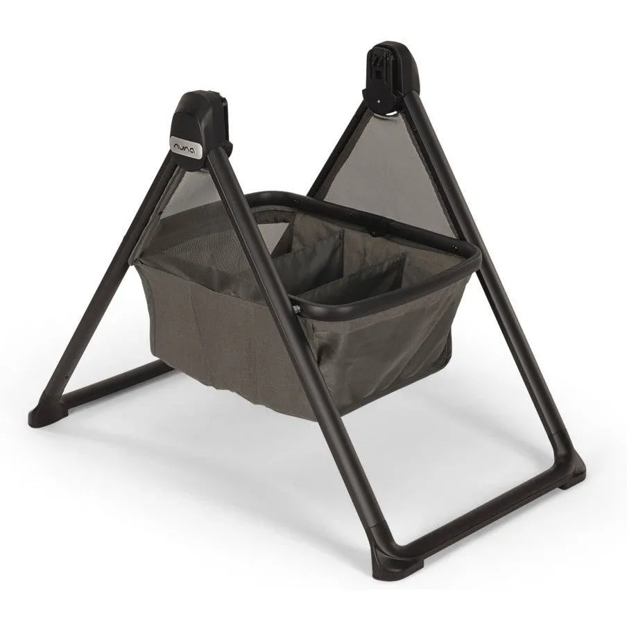 Nuna Demi Next Bassinet   Stand