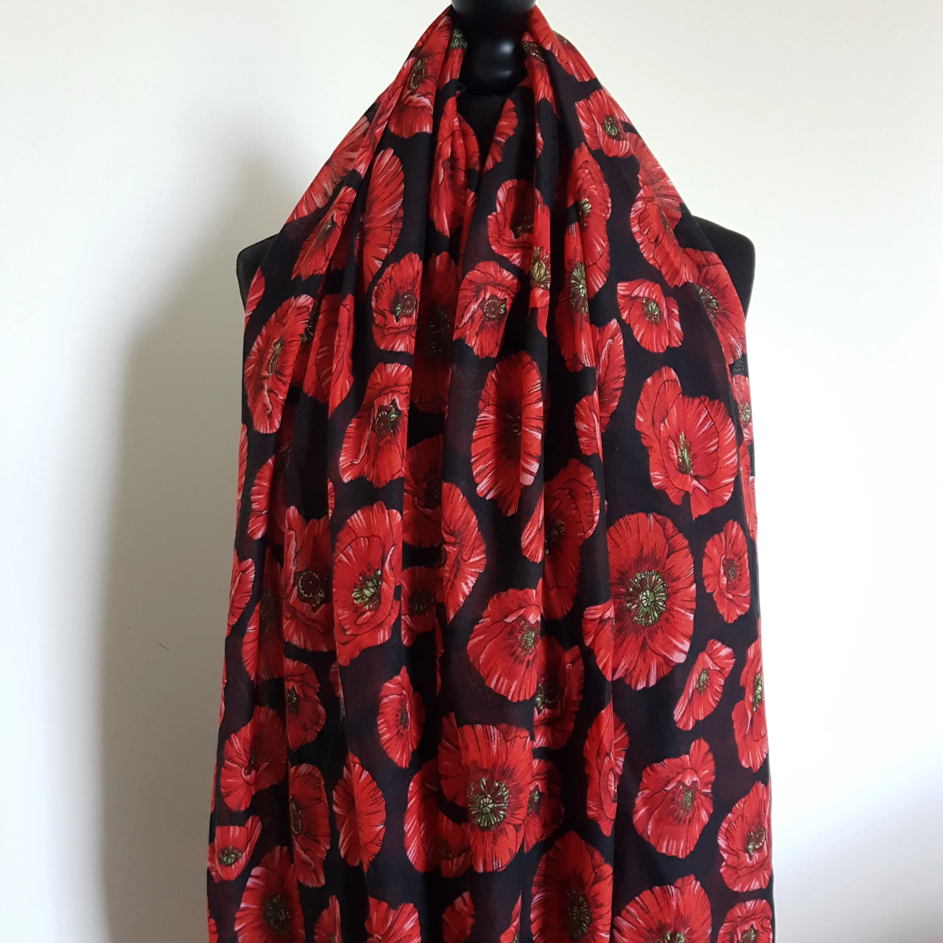 Poppy Scarf